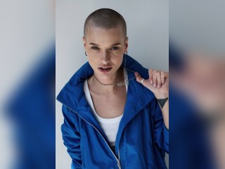 Visit XVelvetAngel profile