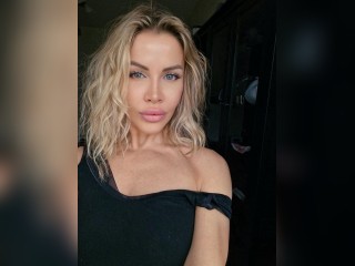 View YummyBlond profile in Long Term or Marriage category