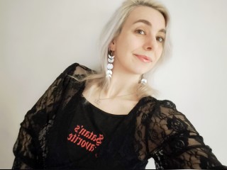 Visit freeanne profile