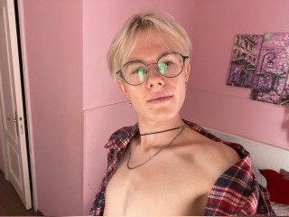 Visit LiamBlair profile