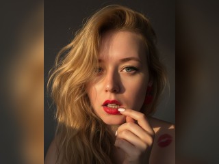 View ForestGirl93 profile in Make New Friends category
