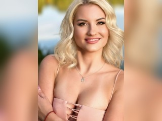 Visit SpicyBlonde25 profile