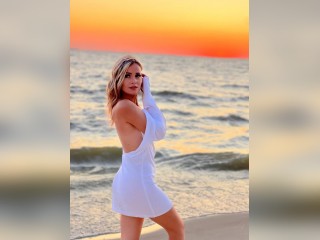 Visit LinaLina7777 profile