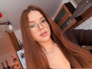 View Eveliina1 profile in Girls - Instant Action category