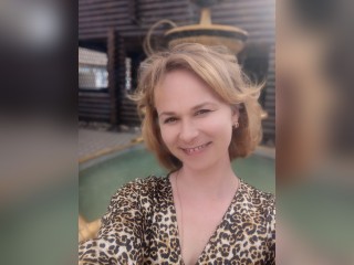 Visit skyJune profile