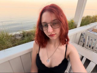 View GingerFox profile in Girls - Not So Shy category