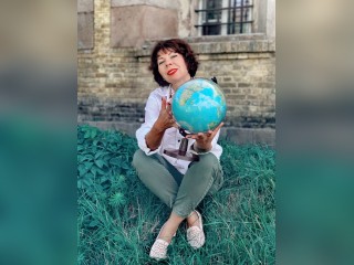 Visit Dinara profile