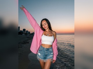 Visit Lolikyt8965 profile