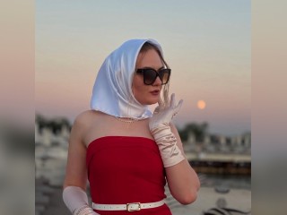 Visit xVelvetDaisy profile
