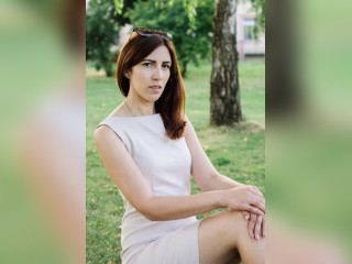 Visit LatiaWoman profile