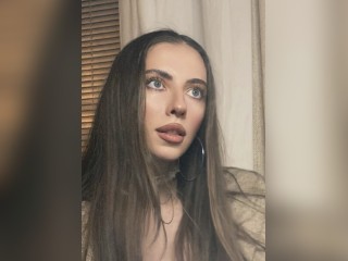 Visit Alinaaa profile