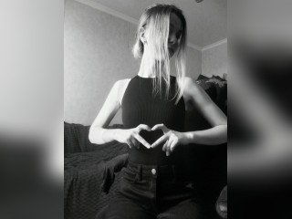 Visit xNikax profile