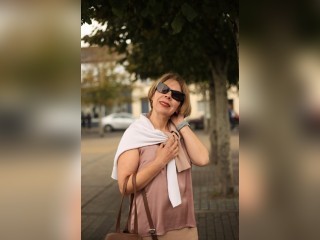 Visit Dinara profile