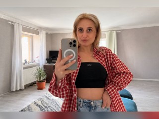 Visit InessBlonde profile