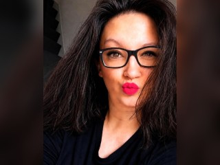 View MisssCutiePieXO profile in Glamour Girls category