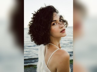 Visit Roselyn profile