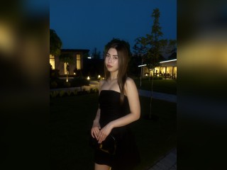Visit AmeliaSaurens profile