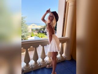Visit WhiteHotAngel profile