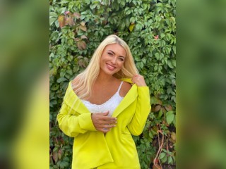 Visit GoldenFlirt profile