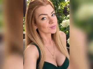 Visit EmiliaLynn profile