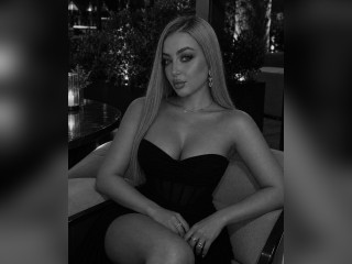 View hottydom profile in Girls - A Little Shy category
