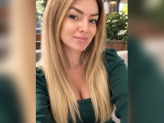 Visit EmiliaLynn profile