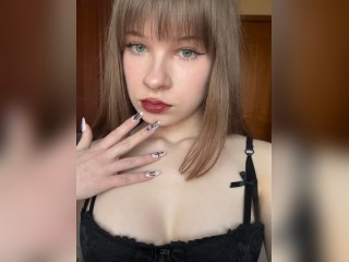 Visit Softkittyy profile