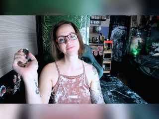 Visit LisaFoxy profile