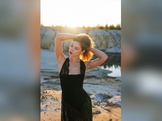 Visit MagicGirl53353 profile