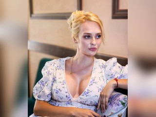 Visit MissLunar profile