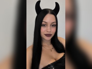Visit A1delinee profile