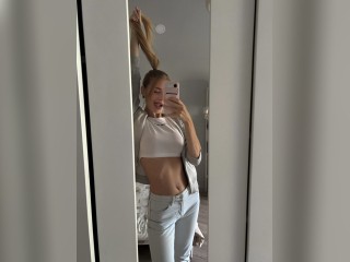 View nika55 profile in Glamour Girls category