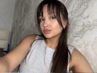 Visit AmoreGirll profile
