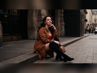 Visit Madeleine profile