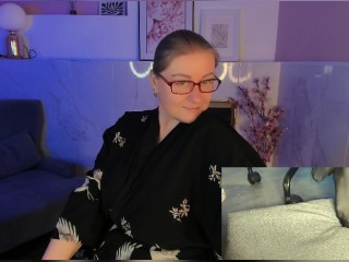 Visit AlexandraKind profile