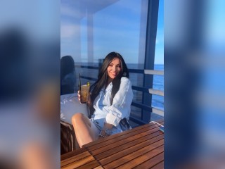 Visit VanessaMoon profile