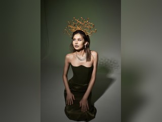View KateKross profile in Girls - A Little Shy category