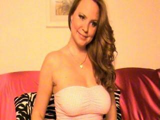 Adult webcam chat with Laura4you: Penetration