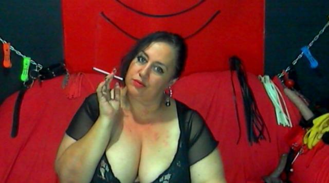 Adult chat with cutebbwforyou: Master/slave