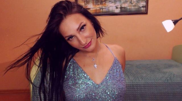 Welcome to cammodel profile for MargoIcy: Strip-tease