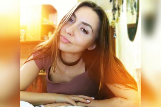 Explore your dreams with webcam model JannaRuzanova: Art