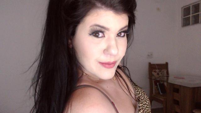Adult webcam chat with QueenDommenique: Strap-ons