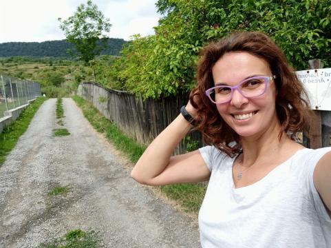 Find your cam match with JaneStone: Glasses