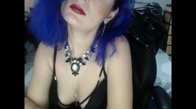 Why not cam2cam with MagicalSparkle: Strip-tease