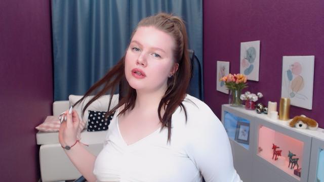 Webcam chat profile for DreamyVickyy: Sucking