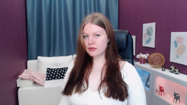 Start video chat with DreamyVickyy: Squirting