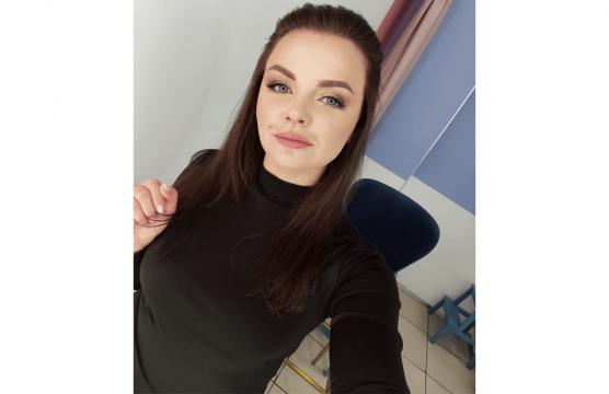 Connect with webcam model Wishes4you: Music