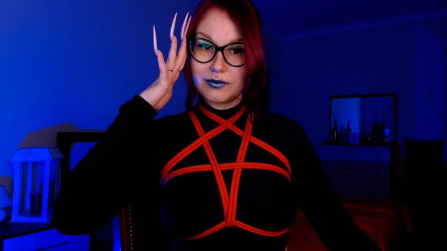 Connect with webcam model GoddessAmanita: Humiliation