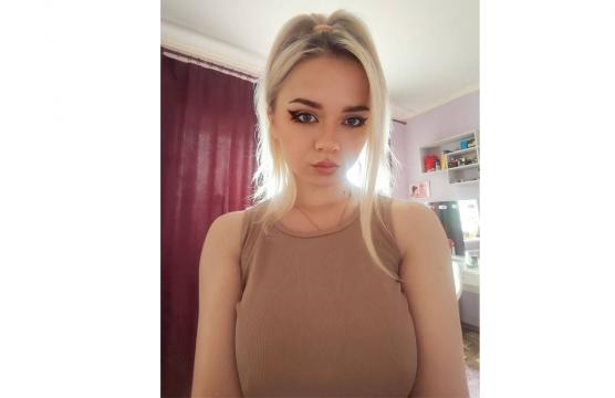 Welcome to cammodel profile for 1MissChanel: Strip-tease