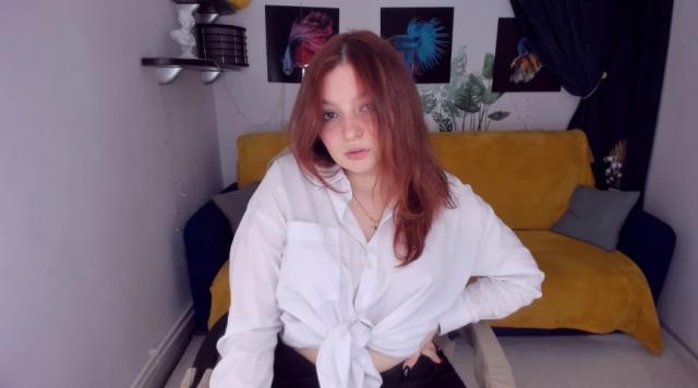 Why not cam2cam with KristinaGlory: Make up